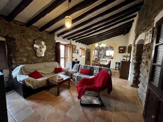 Foto 2 de Casa rural en venda a Vilajüiga de 4 habitacions amb terrassa i jardí