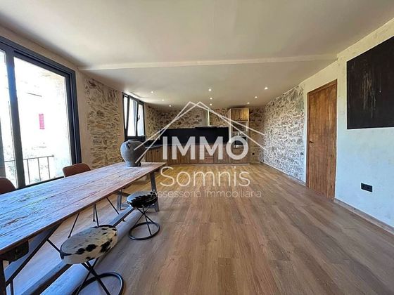 Foto 1 de Alquiler de casa en Garriguella de 2 habitaciones con terraza y piscina