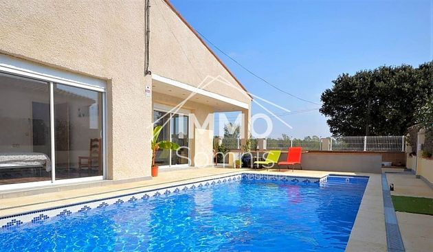 Foto 1 de Xalet en venda a Sant Miquel de Fluvià de 4 habitacions amb terrassa i piscina