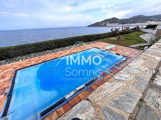 Foto 1 de Xalet en venda a Port de la Selva, El de 4 habitacions amb terrassa i piscina