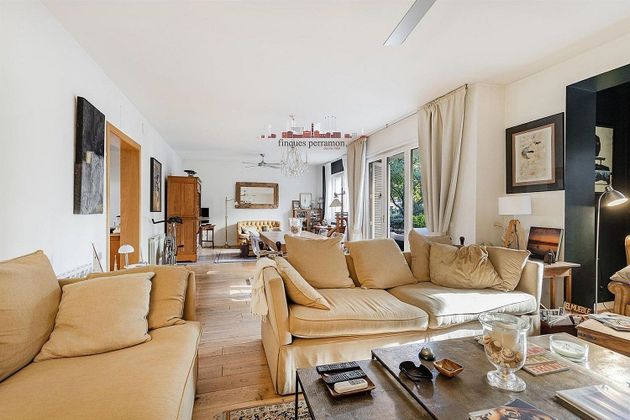 Foto 2 de Pis en venda a Sarrià de 3 habitacions amb terrassa i calefacció