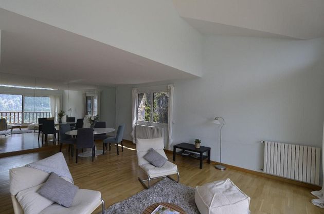 Foto 2 de Àtic en venda a Escaldes, les de 3 habitacions amb terrassa i calefacció