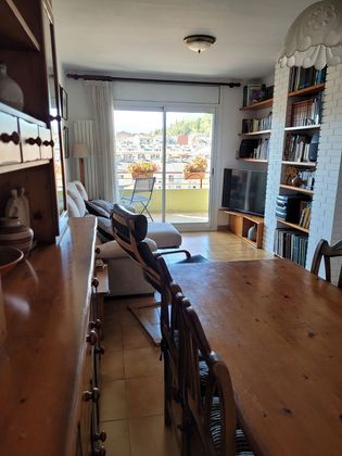Foto 2 de Piso en venta en Olot de 4 habitaciones con garaje y balcón