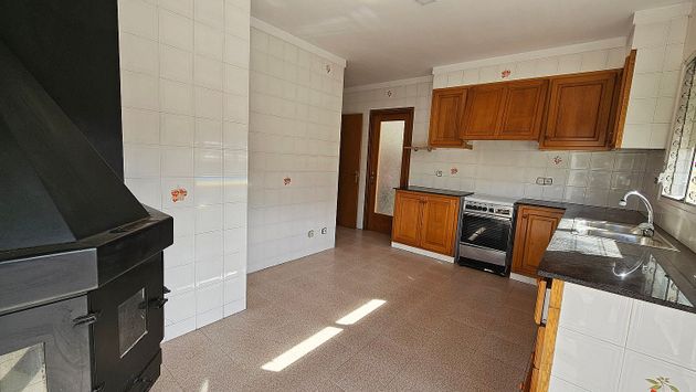 Foto 2 de Xalet en venda a Vall de Bianya, la de 3 habitacions amb garatge i jardí