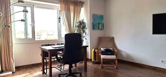 Foto 2 de Piso en venta en calle Del Pintor Joan Massanet de 1 habitación con terraza y aire acondicionado