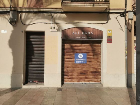 Foto 1 de Local en lloguer a Centre Vila amb terrassa