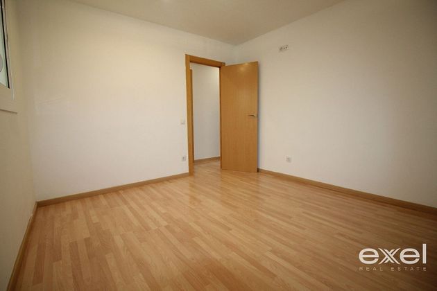 Foto 1 de Venta de piso en Sant Joan Despí de 2 habitaciones con aire acondicionado y calefacción