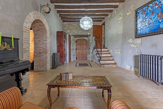 Foto 2 de Casa rural en venda a Calonge de Segarra de 8 habitacions amb piscina i ascensor