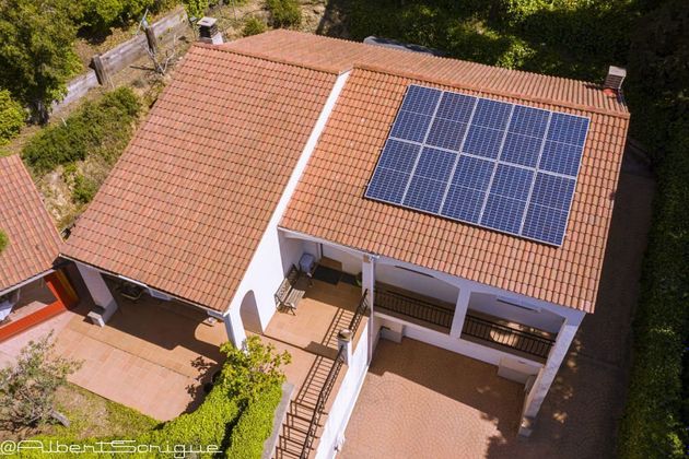 Foto 2 de Casa en venda a Ametlla del Vallès, l´ de 4 habitacions amb garatge i aire acondicionat