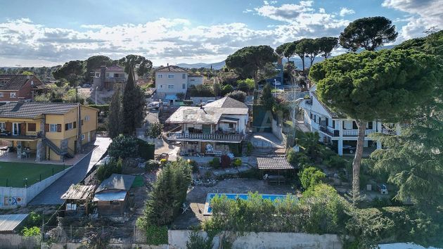 Foto 1 de Casa en venda a Caldes de Montbui de 5 habitacions amb terrassa i piscina