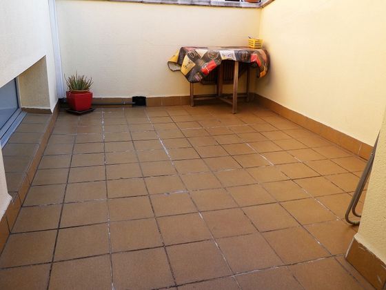 Foto 1 de Dúplex en venta en Centre - Santa Coloma de Gramanet de 2 habitaciones con terraza y garaje