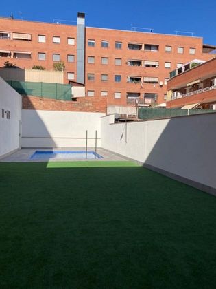 Foto 1 de Pis en venda a Montigalà -Sant Crist de 3 habitacions amb piscina i balcó