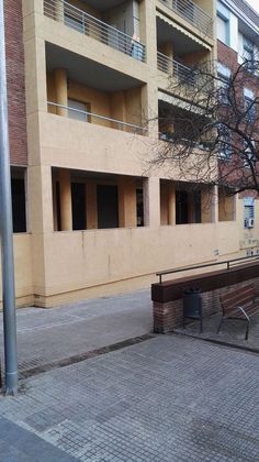 Foto 1 de Local en lloguer a calle Marquesa de Castellbell de 115 m²