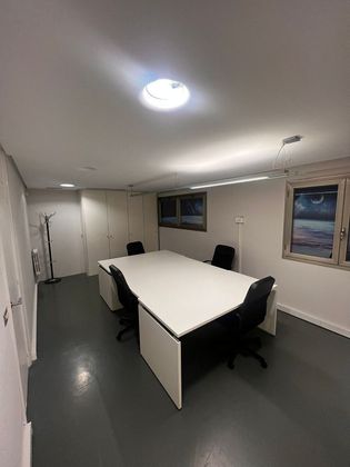 Foto 1 de Alquiler de oficina en calle Coso de 192 m²