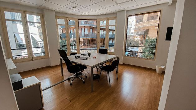 Foto 2 de Alquiler de oficina en Sant Francesc de 341 m²