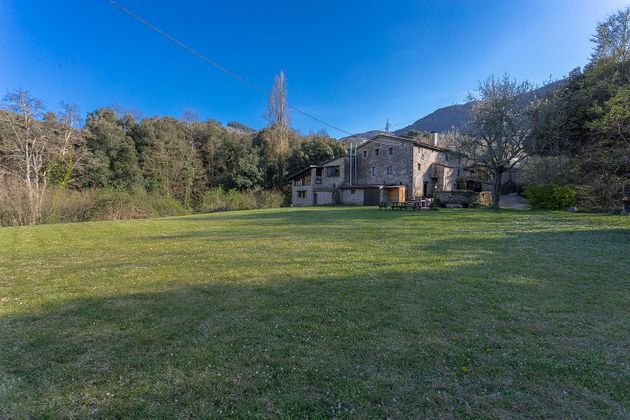 Foto 1 de Casa rural en venda a Santa Pau de 10 habitacions amb terrassa i piscina