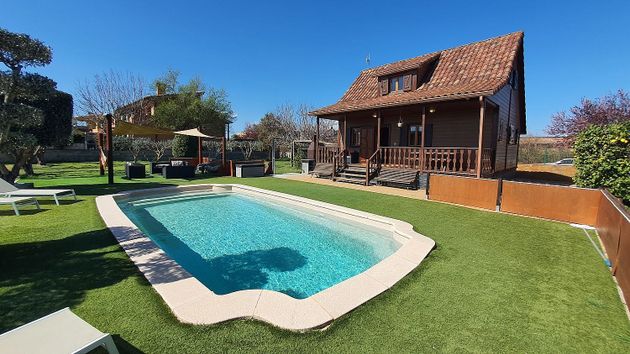 Foto 1 de Venta de casa rural en Tallada d´Empordà, La de 2 habitaciones con terraza y piscina