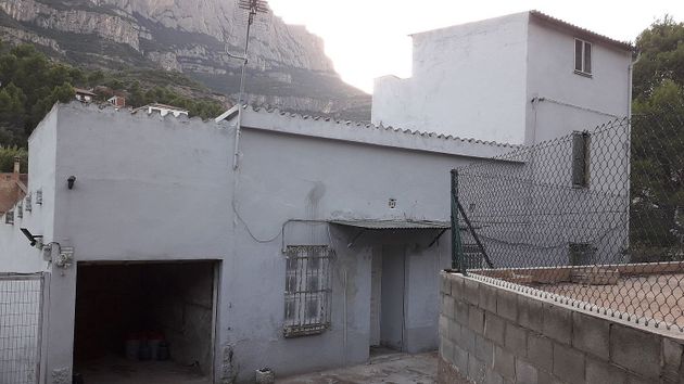 Foto 2 de Venta de casa rural en Monistrol de Montserrat de 4 habitaciones con garaje y balcón