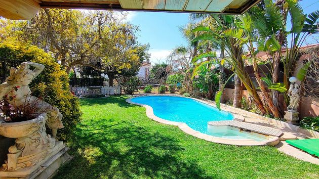 Foto 2 de Xalet en venda a Sant Jordi-Babilonia de 8 habitacions amb terrassa i piscina