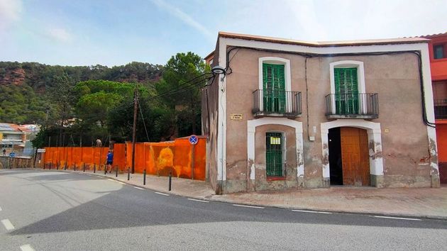 Foto 1 de Casa en venda a carretera D'olesa de 5 habitacions amb piscina i jardí