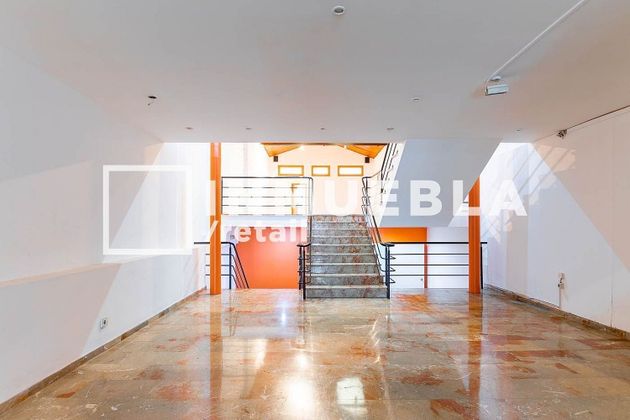 Foto 2 de Oficina en venta en calle De València de 330 m²