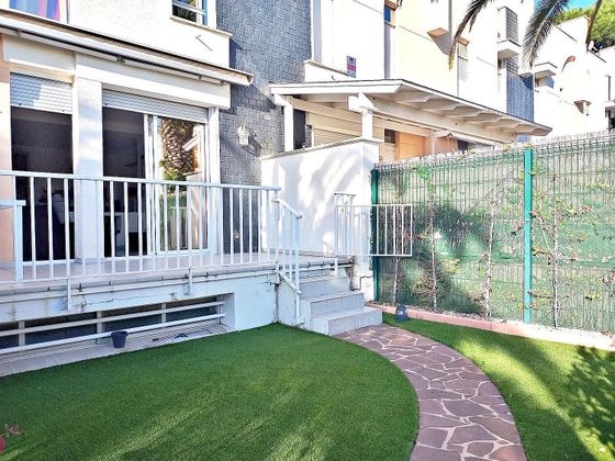 Foto 2 de Casa en venda a Fenals de 3 habitacions amb terrassa i piscina