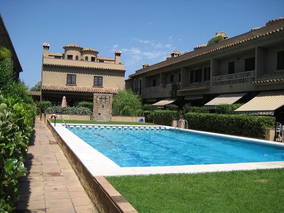 Foto 1 de Venta de casa adosada en Santa Cristina d'Aro de 3 habitaciones con terraza y piscina