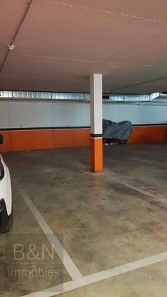 Foto 2 de Venta de garaje en Can Roca de 21 m²
