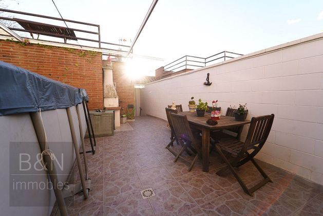 Foto 2 de Casa en venda a Viladecavalls de 4 habitacions amb terrassa i garatge