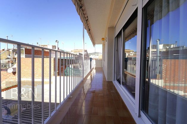 Foto 1 de Pis en venda a Poble Nou - Zona Esportiva de 3 habitacions amb balcó i aire acondicionat