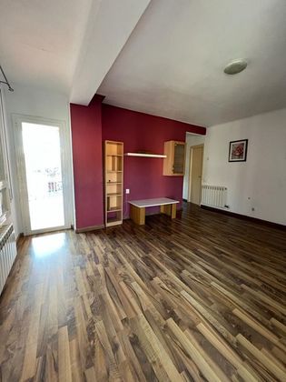 Foto 2 de Pis en venda a calle Lleida de 3 habitacions amb terrassa i balcó