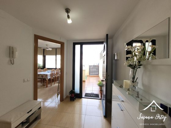 Foto 2 de Casa en venta en Olesa de Montserrat de 4 habitaciones con terraza y aire acondicionado