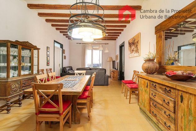 Foto 2 de Pis en venda a Sant Pere, Santa Caterina i la Ribera de 5 habitacions amb terrassa i balcó