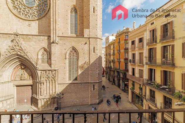 Foto 1 de Pis en venda a Sant Pere, Santa Caterina i la Ribera de 2 habitacions amb balcó i calefacció