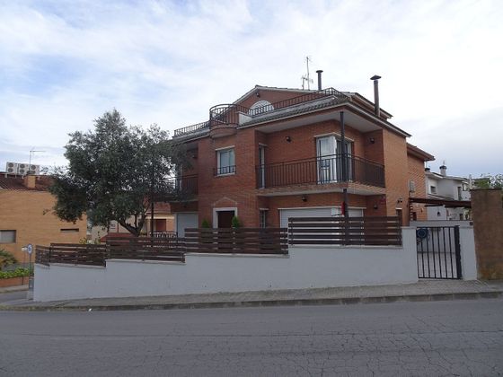 Foto 2 de Xalet en venda a Roca del Vallès, la de 7 habitacions amb terrassa i jardí