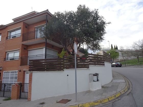 Foto 1 de Xalet en venda a Roca del Vallès, la de 7 habitacions amb terrassa i jardí