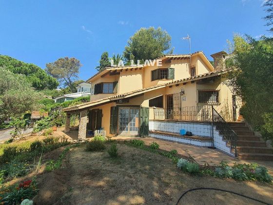 Foto 1 de Casa en venda a Cala Sant Francesc - Santa Cristina de 4 habitacions amb piscina i balcó