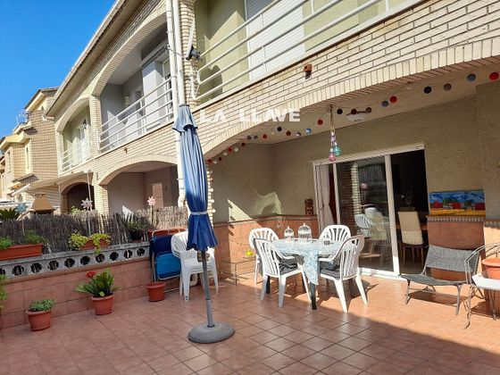 Foto 1 de Casa en venda a Mont Ferrant - Sant Joan de 4 habitacions amb terrassa i balcó