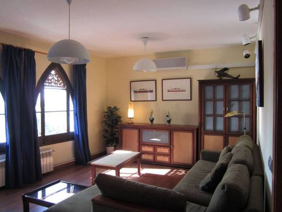 Foto 1 de Alquiler de piso en Sant Pere, Santa Caterina i la Ribera de 2 habitaciones con muebles y balcón