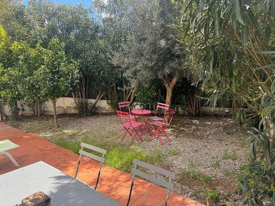 Foto 2 de Casa en venta en Els Pins - Politur de 3 habitaciones con terraza y jardín