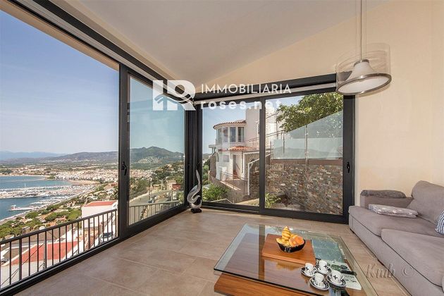Foto 2 de Venta de casa en Port Esportiu - Puig Rom - Canyelles de 2 habitaciones con terraza y garaje