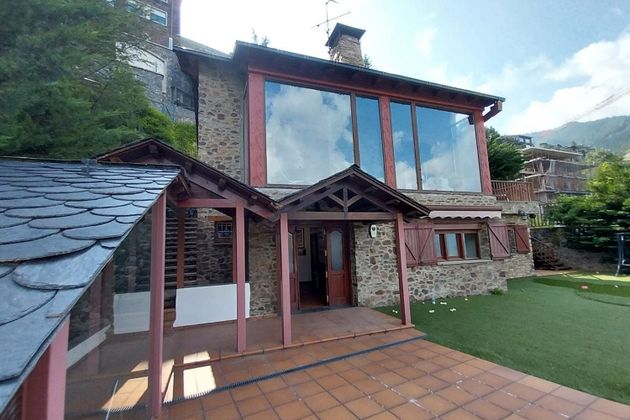 Foto 1 de Casa en venda a Escaldes, les de 4 habitacions amb terrassa i piscina