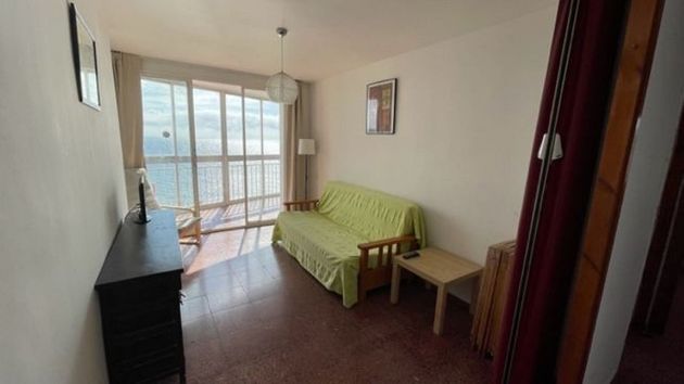 Foto 2 de Pis en lloguer a paseo Maritim de 2 habitacions amb terrassa i mobles