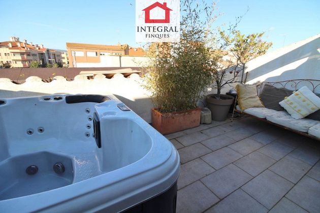 Foto 2 de Dúplex en venda a Avinguda Catalunya de 4 habitacions amb terrassa i balcó