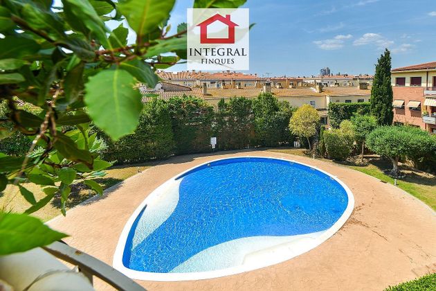 Foto 1 de Venta de ático en Avinguda Catalunya de 4 habitaciones con terraza y piscina
