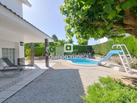 Foto 1 de Chalet en venta en Castellarnau - Can Llong de 4 habitaciones con terraza y piscina
