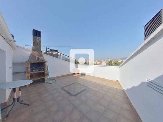 Foto 2 de Dúplex en venda a Vallparadís de 3 habitacions amb terrassa i garatge