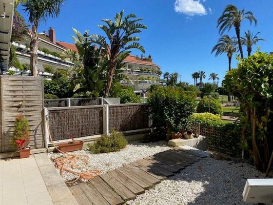 Foto 2 de Pis en venda a Can Girona - Terramar - Can Pei - Vinyet de 4 habitacions amb terrassa i piscina