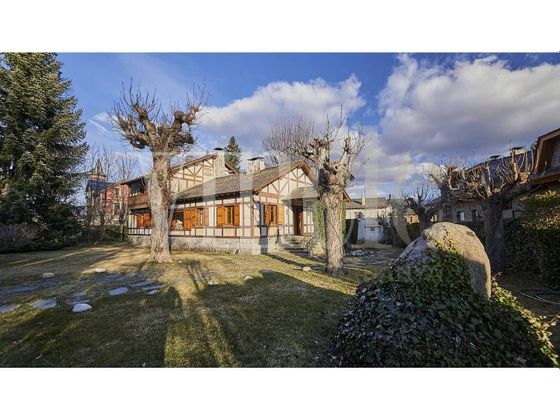 Foto 2 de Xalet en venda a Puigcerdà de 6 habitacions amb terrassa i garatge