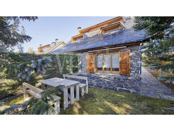 Foto 1 de Casa en venda a Prats i Sansor de 4 habitacions amb garatge i jardí